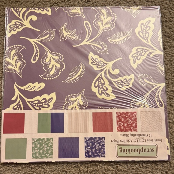 Colorful Scrapbooking Paper Set - Picture 7 of 7